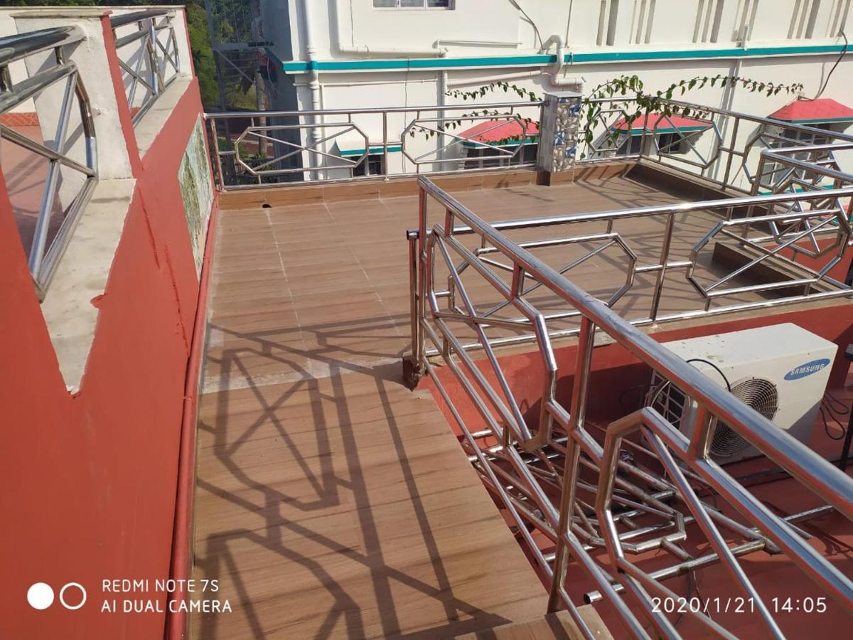 Swapnonir Hotel ชานตี นิเคทัน ภายนอก รูปภาพ
